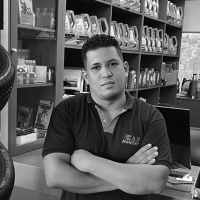Maximiliano Gomez-Servicio de Gomeria